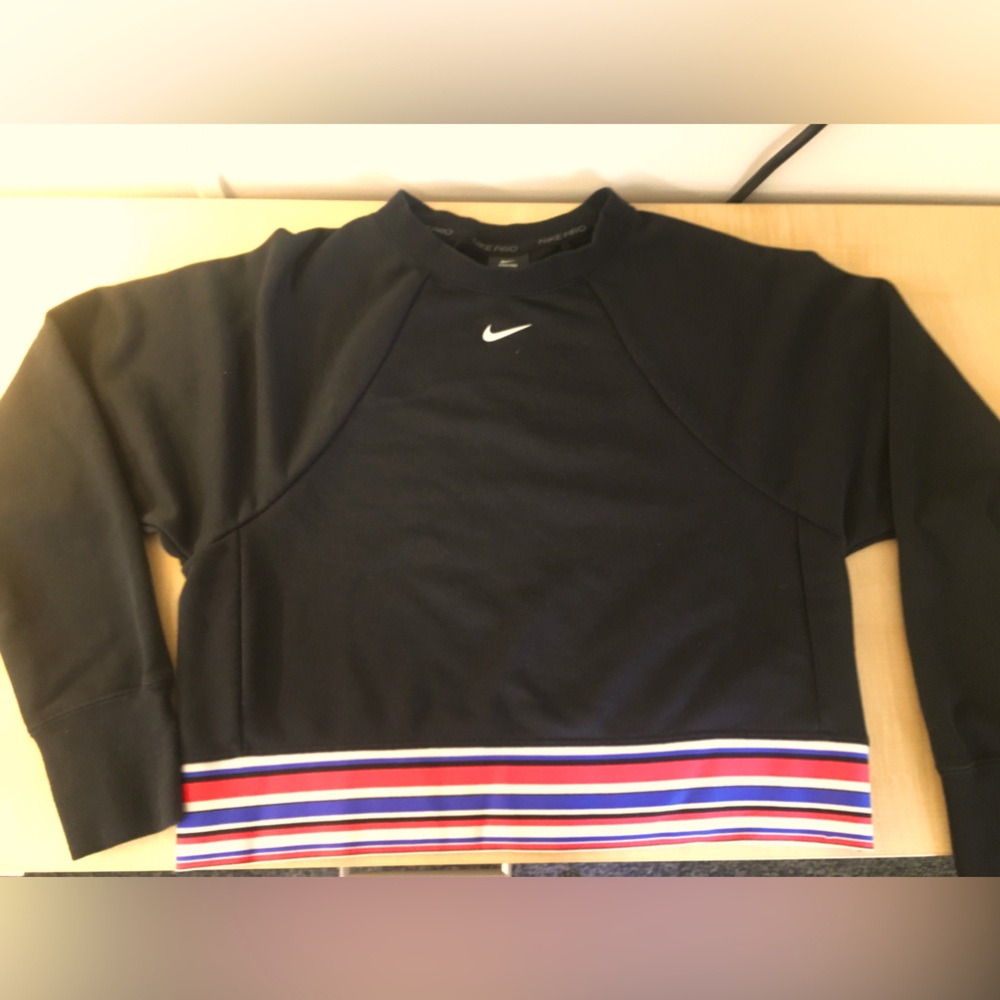 Nike Pro Dry-Fit Sweatshirt